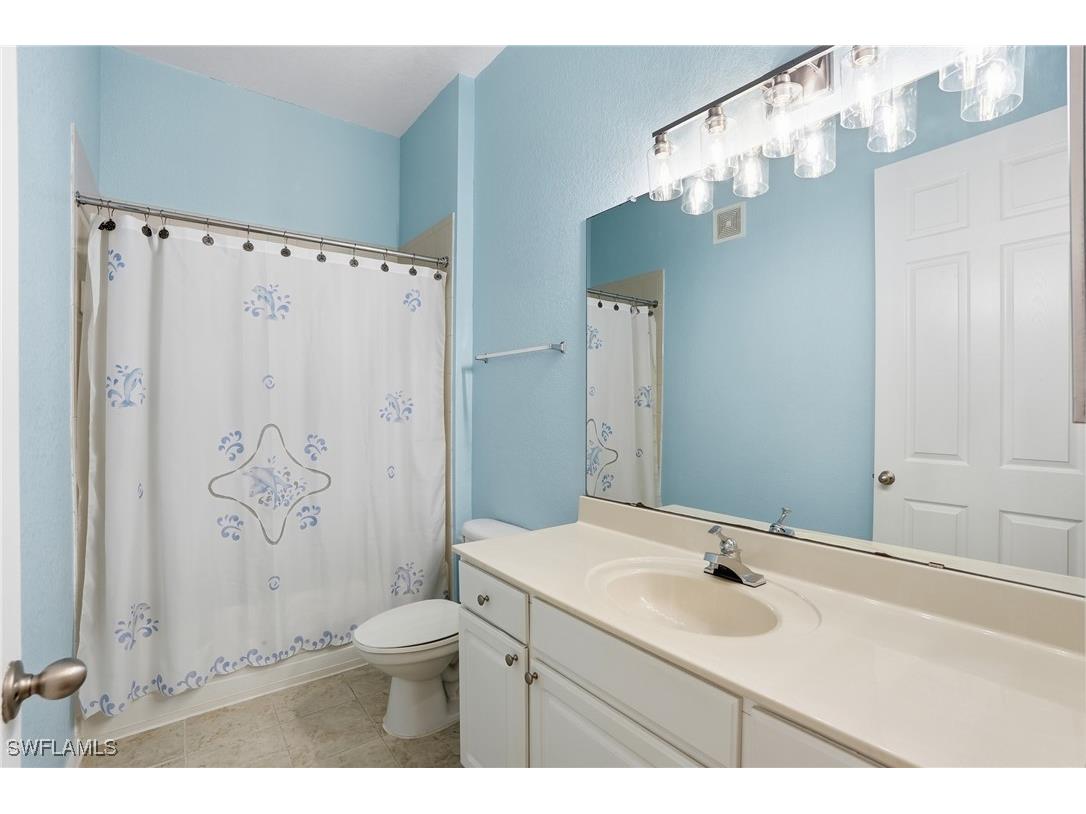 970 Peggy Circle #604 Naples FL 34113 225084747 image17