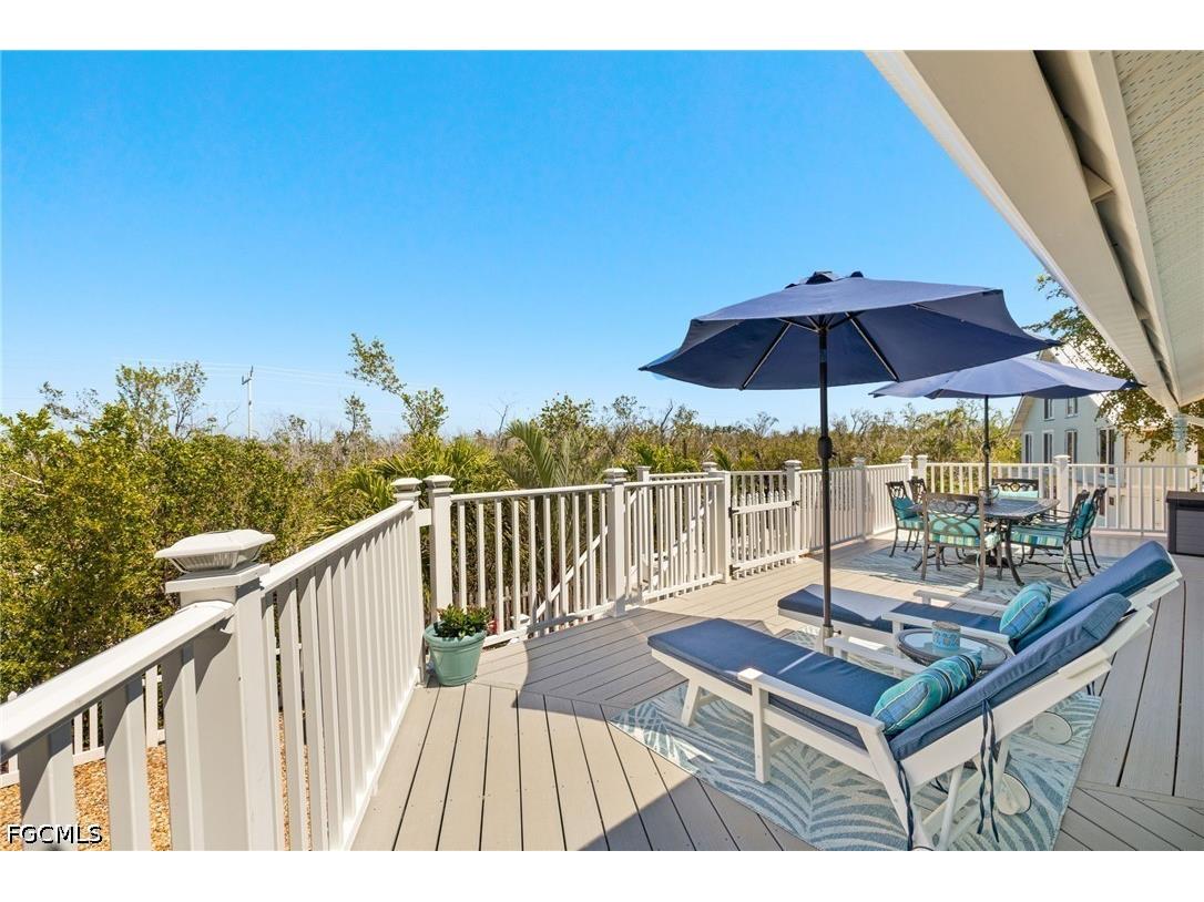 970 Sand Castle Road Sanibel FL 33957 2026016497 image3