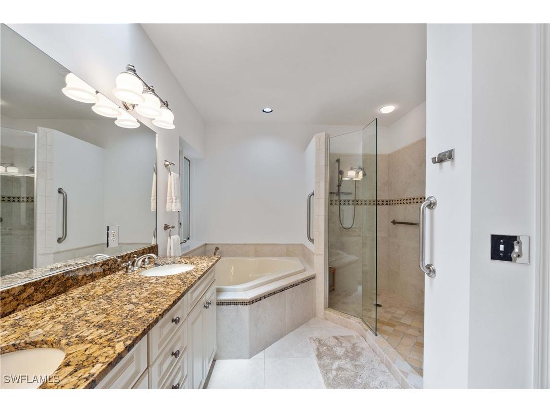 9700 Gulf Shore Drive #202 Naples FL 34108 225057525 image31