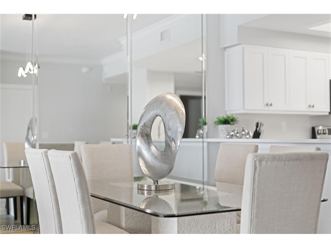 9700 Gulf Shore Drive #202 Naples FL 34108 226001380 image3