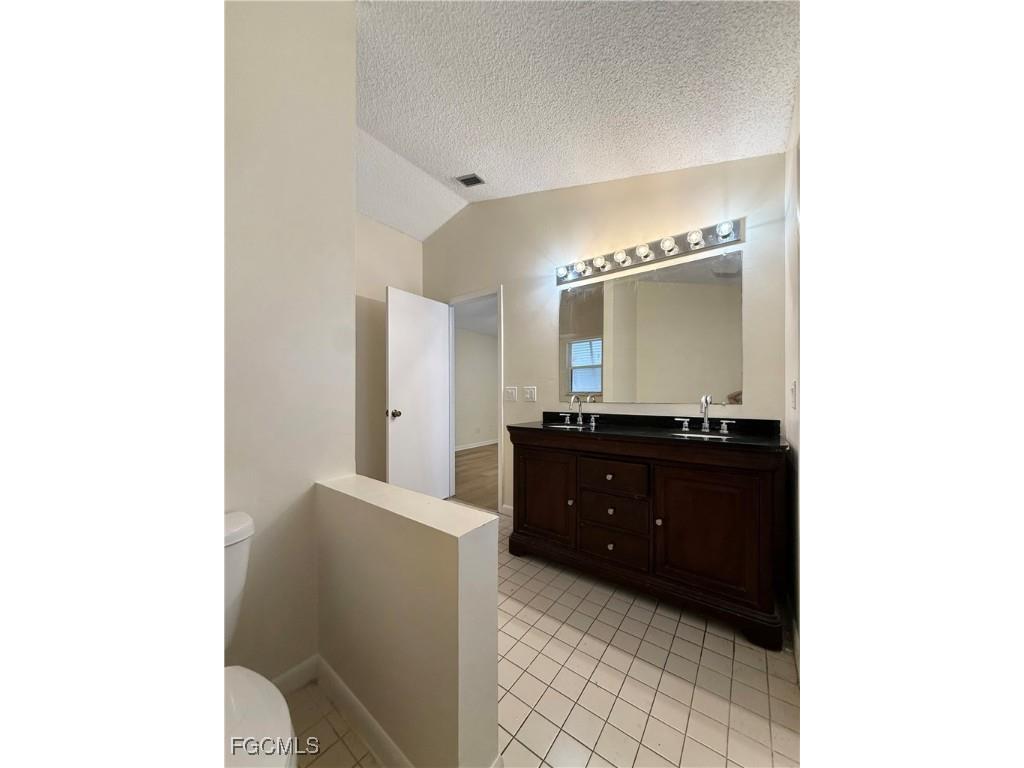 9701 Galley Court Fort Myers FL 33919 2026002656 image11