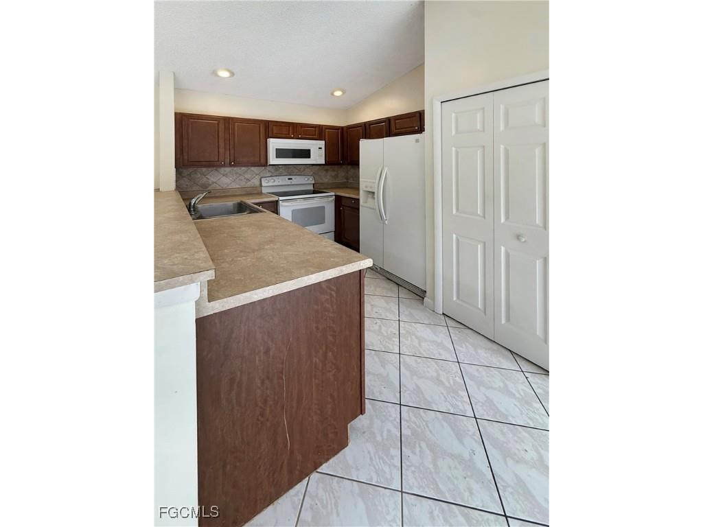 9701 Galley Court Fort Myers FL 33919 2026002656 image17