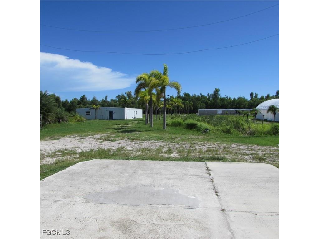 9703 Stringfellow Road Saint James City FL 33956 2025008101 image2