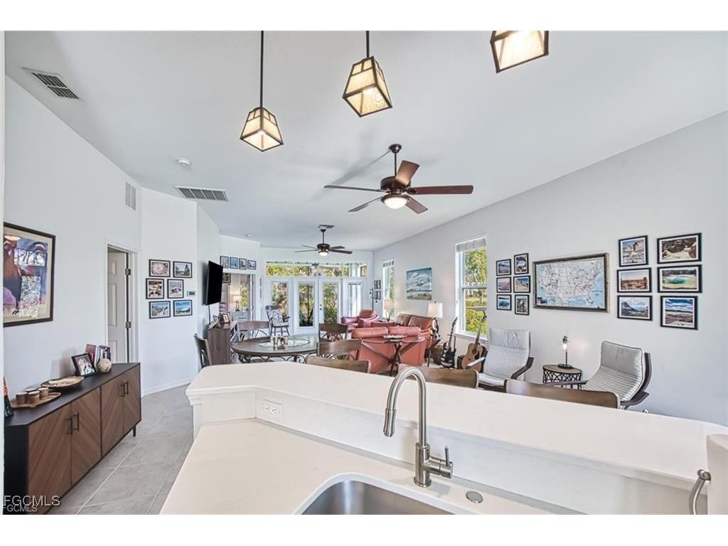 9705 Keel Court Fort Myers FL 33919 2025012916 image11