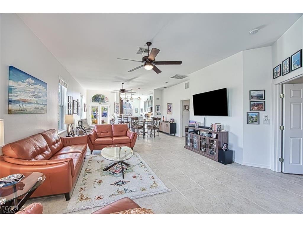 9705 Keel Court Fort Myers FL 33919 2025012916 image7