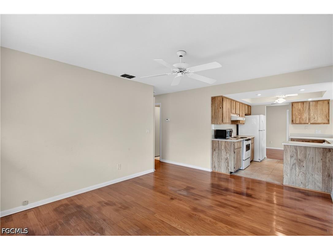 9708 Foxglove Circle Fort Myers FL 33919 2026022368 image10