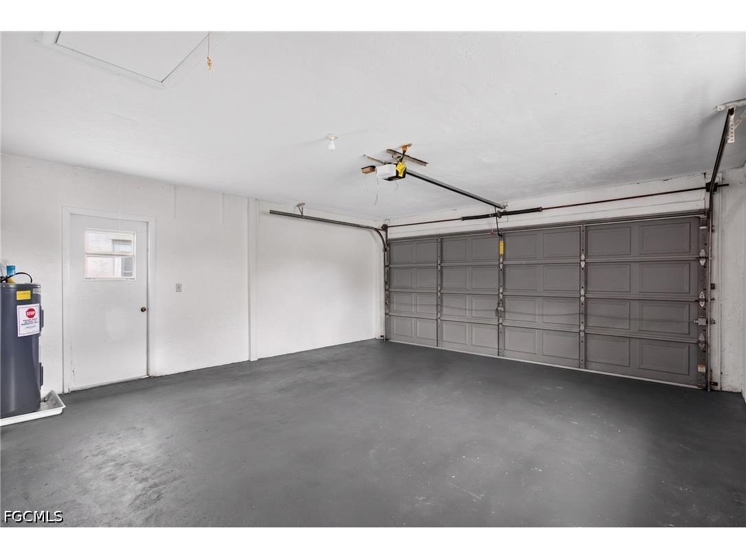 9708 Foxglove Circle Fort Myers FL 33919 2026022368 image25