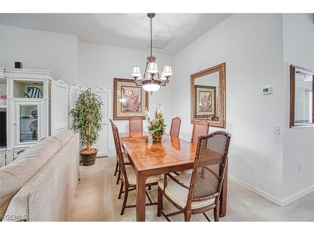 9710 Las Casas Drive Fort Myers FL 33919 2026010510 image11