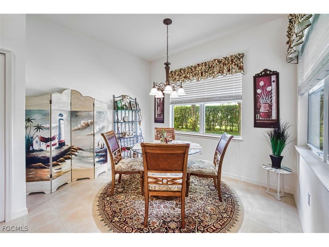 9710 Las Casas Drive Fort Myers FL 33919 2026010510 image20