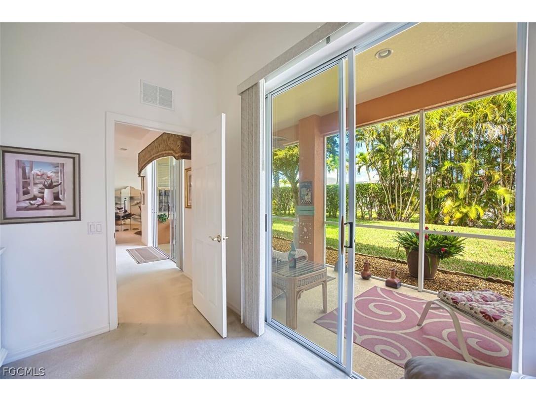 9710 Las Casas Drive Fort Myers FL 33919 2026010510 image25