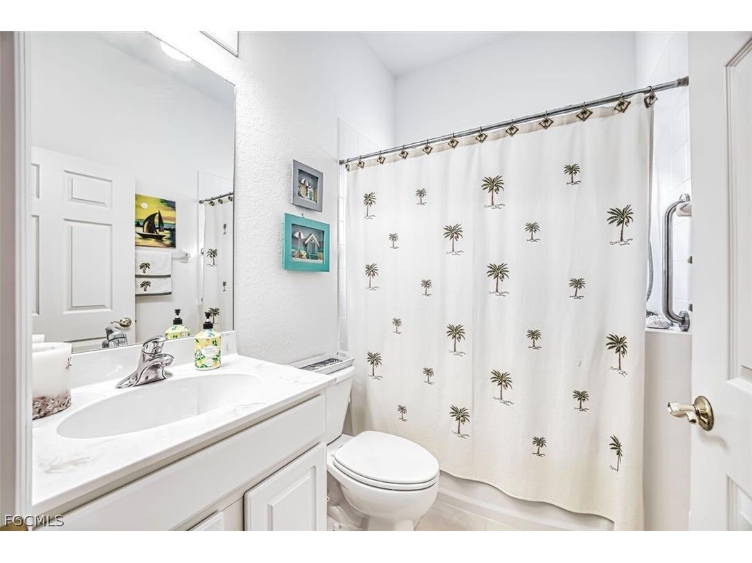 9710 Las Casas Drive Fort Myers FL 33919 2026010510 image34