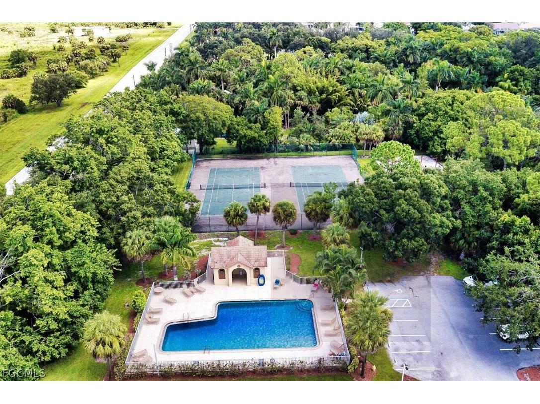 9710 Las Casas Drive Fort Myers FL 33919 2026010510 image43