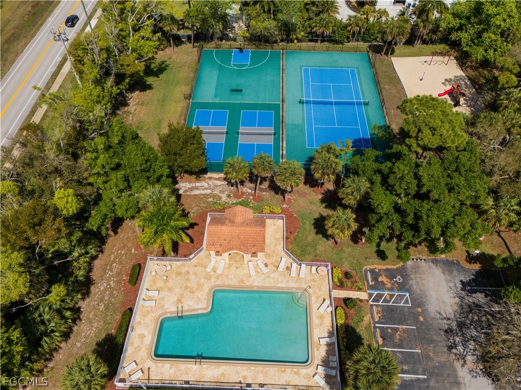 9710 Las Casas Drive Fort Myers FL 33919 2026010510 image47