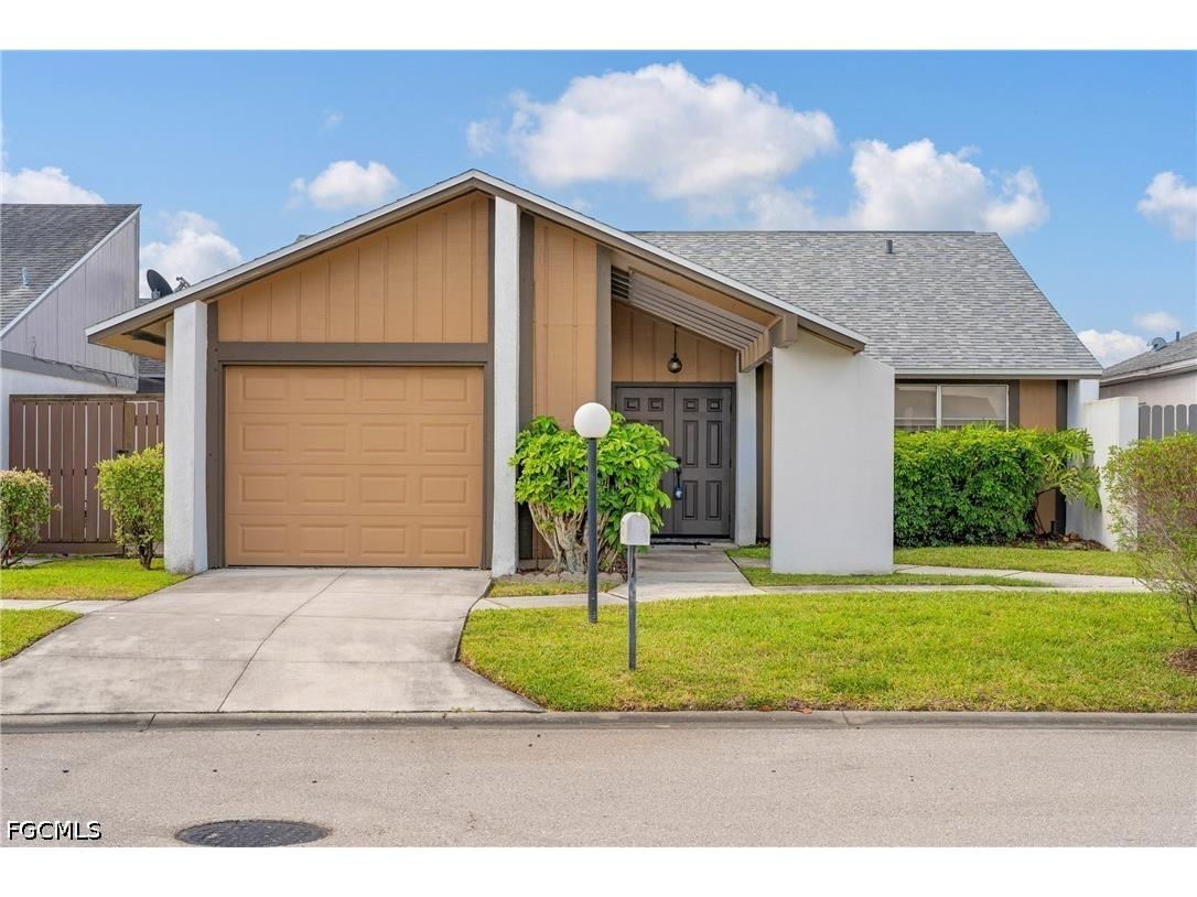 9712 Maplecrest Circle Lehigh Acres FL 33936 2026020412 image1