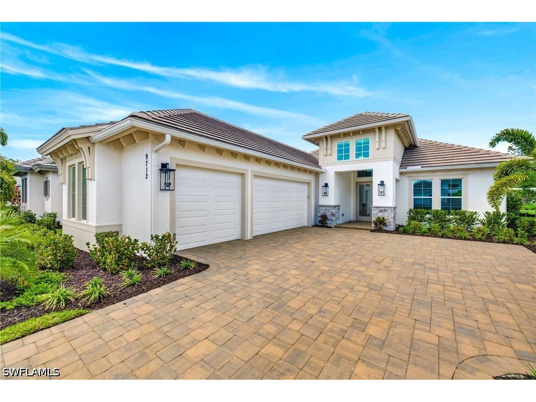 9712 Moonflower Lane Naples FL 34114 226015444 image1