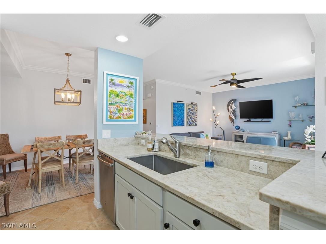 9715 Acqua Court #113 Naples FL 34113 226005884 image10