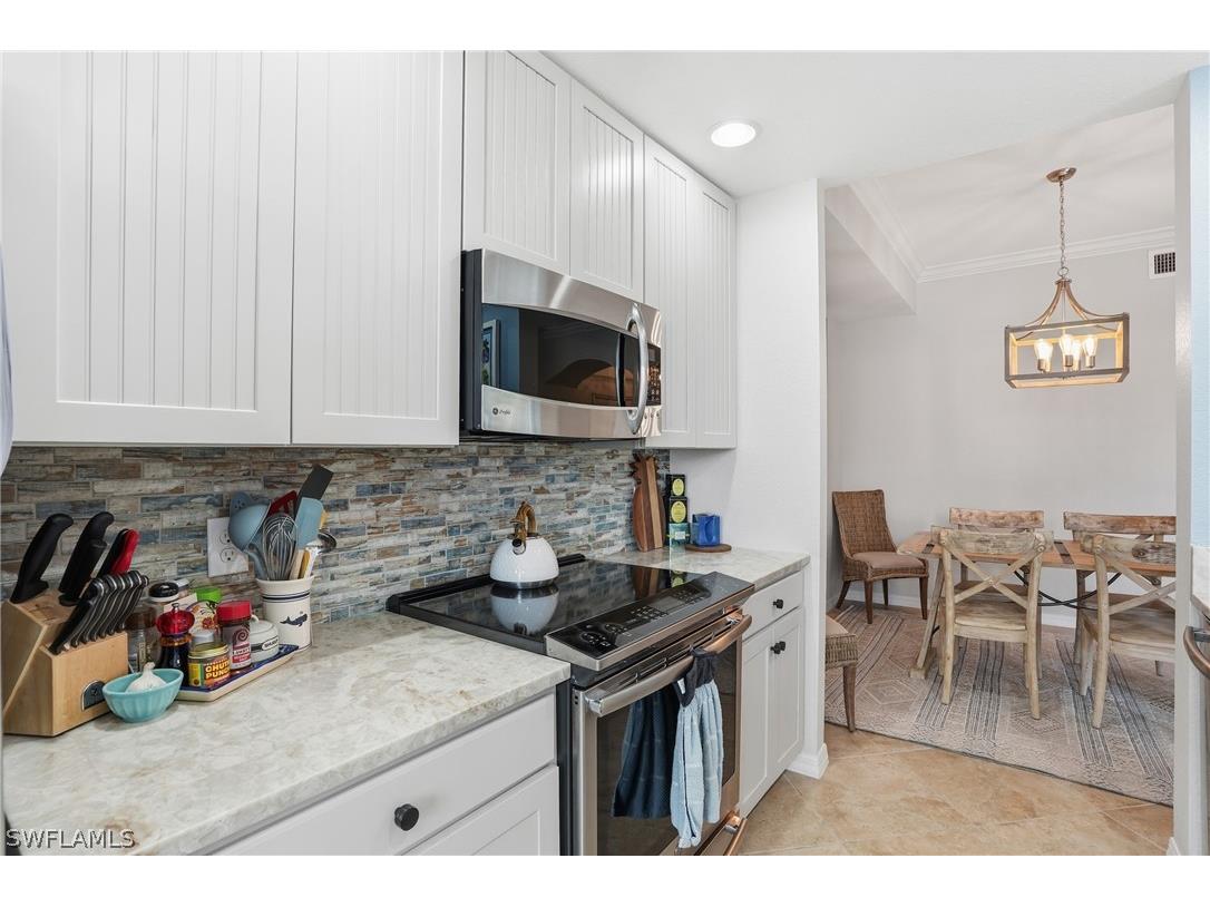 9715 Acqua Court #113 Naples FL 34113 226005884 image20