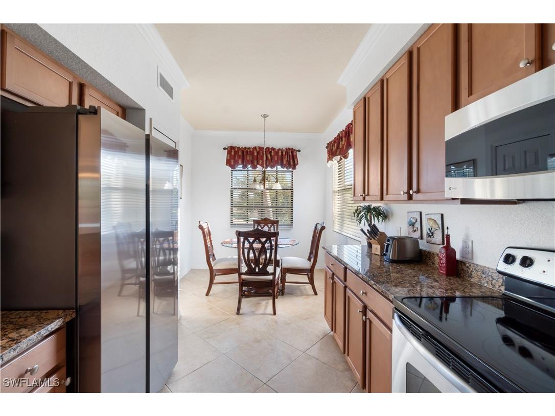 9715 Acqua Court #121 Naples FL 34113 225074062 image4