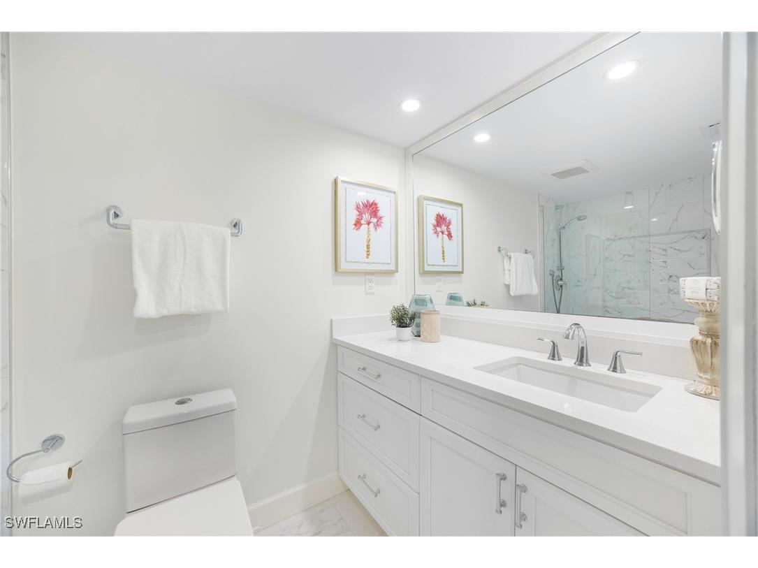 9715 Gulf Shore Drive #103 Naples FL 34108 225079272 image5