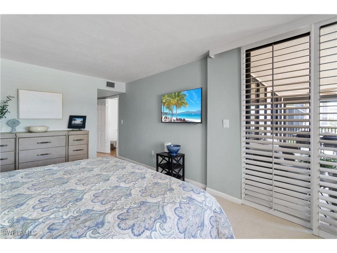 9715 Gulf Shore Drive #202 Naples FL 34108 225069399 image10