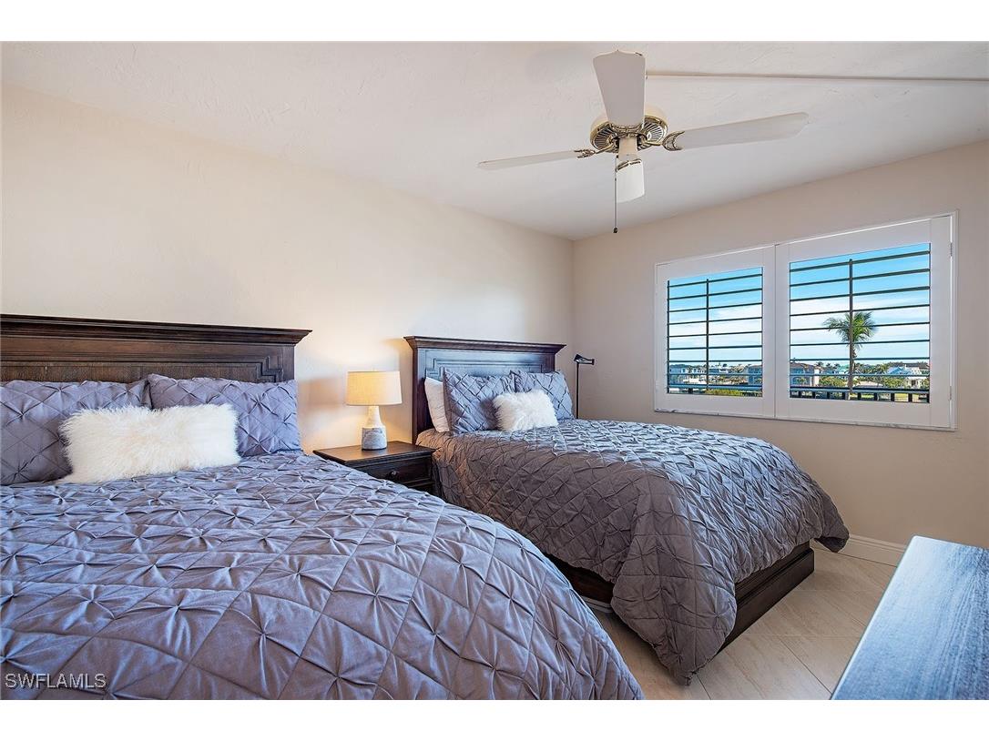 9715 Gulf Shore Drive #301 Naples FL 34108 225073394 image8