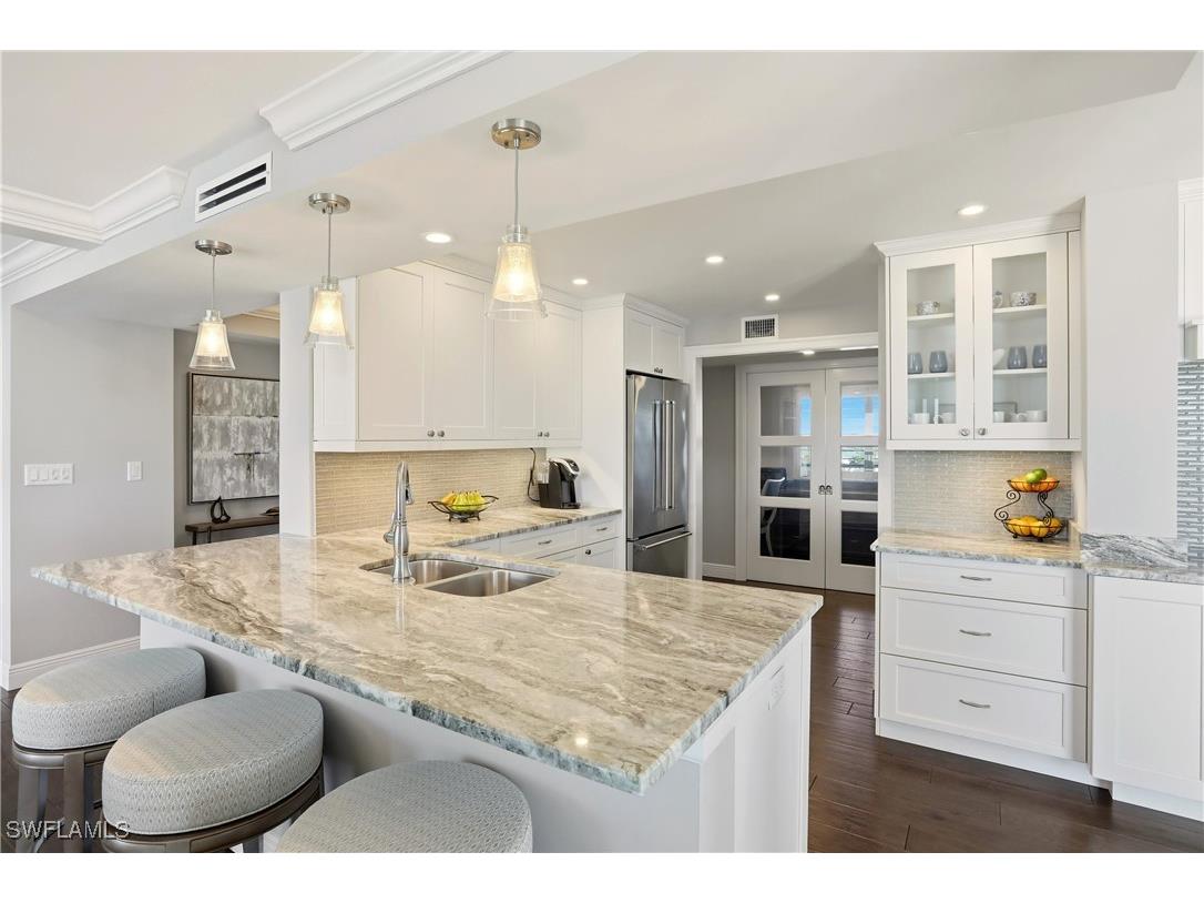 9715 Gulf Shore Drive #701 Naples FL 34108 226000093 image2