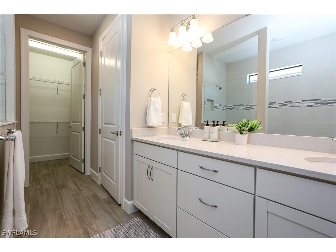 9716 Everglades Drive Naples FL 34120 226010658 image2