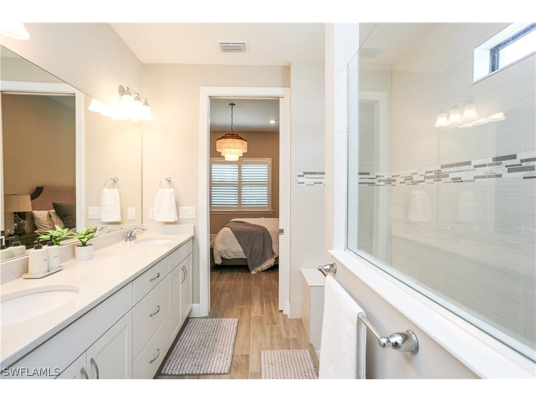 9716 Everglades Drive Naples FL 34120 226010658 image3