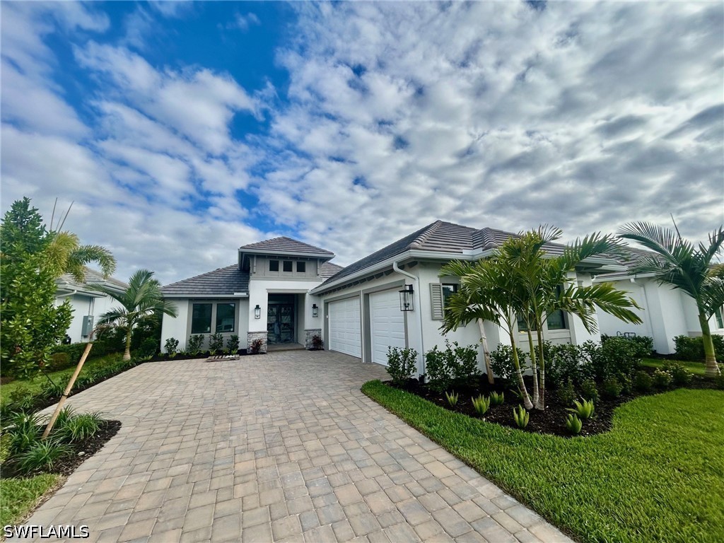 9716 Moonflower Lane Naples FL 34114 226015309 image1