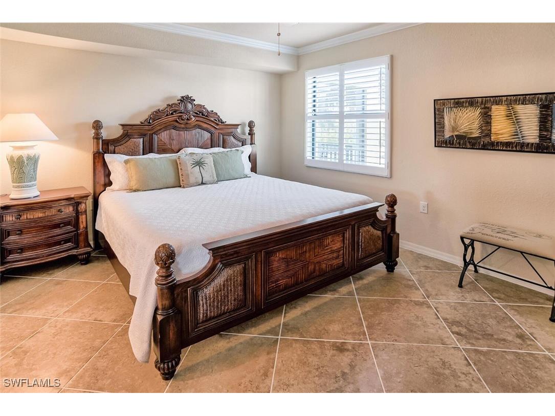 9719 Acqua Court #228 Naples FL 34113 225067573 image10