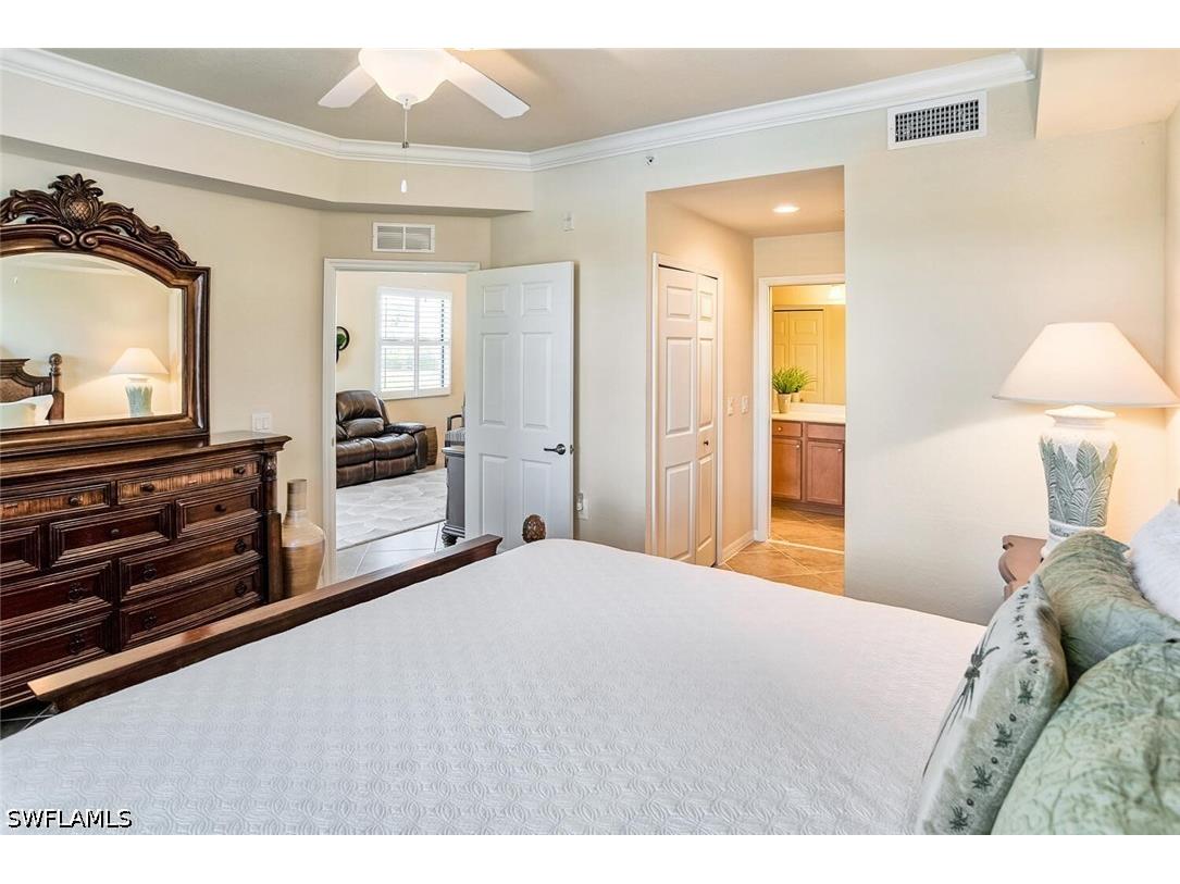 9719 Acqua Court #228 Naples FL 34113 226013390 image11