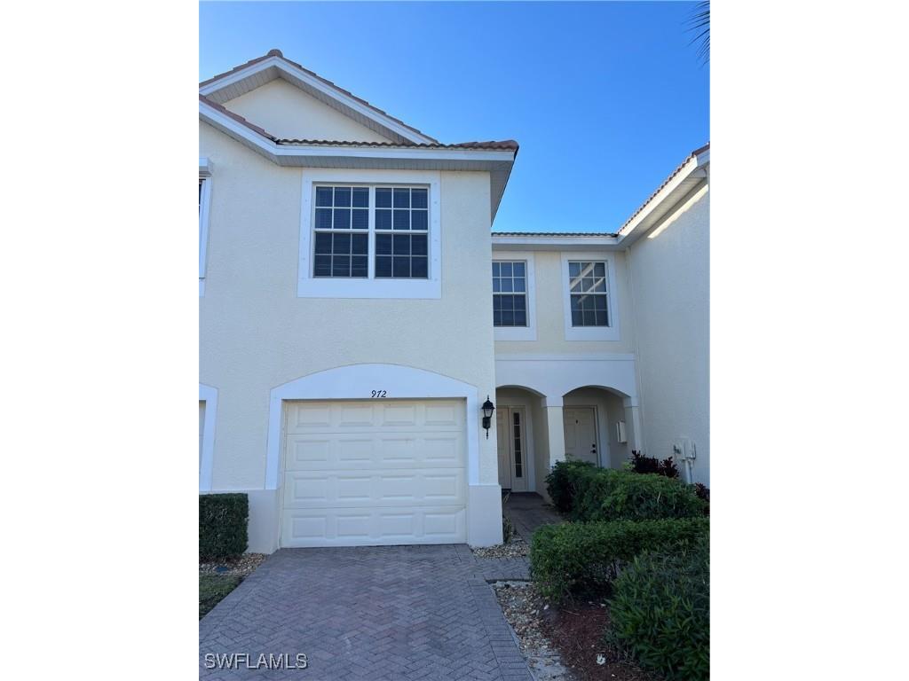 972 Hampton Circle #77 Naples FL 34105 225074551 image2