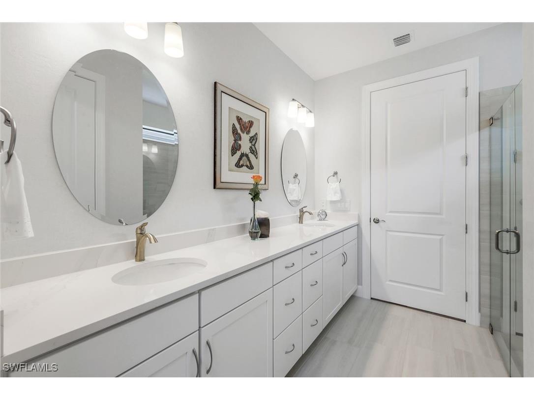 9721 Everglades Drive Naples FL 34120 225067631 image15