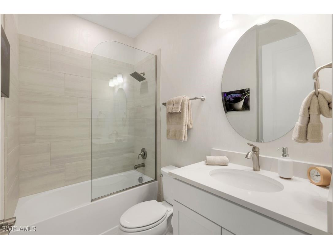 9721 Everglades Drive Naples FL 34120 225067631 image17