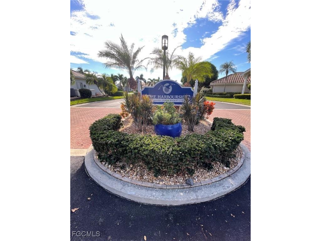 9721 Keel Court Fort Myers FL 33919 2025020175 image1