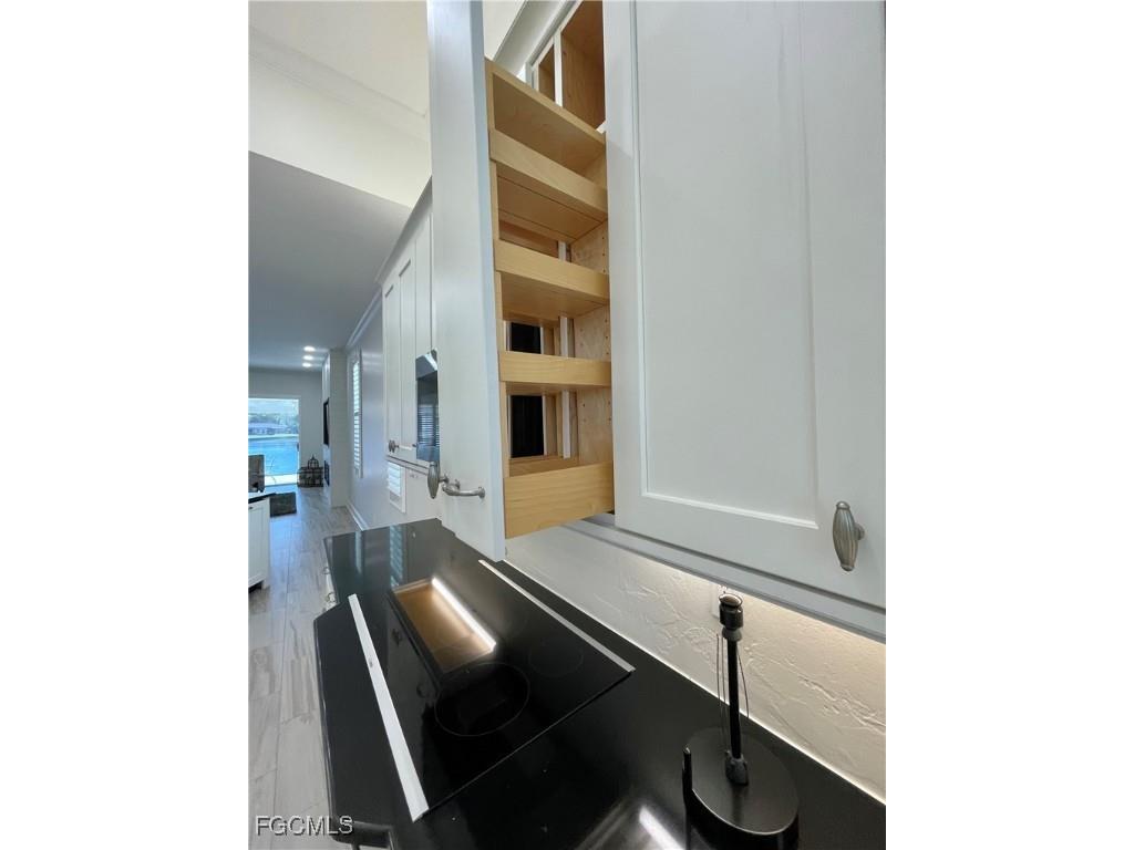 9721 Keel Court Fort Myers FL 33919 2025020175 image17