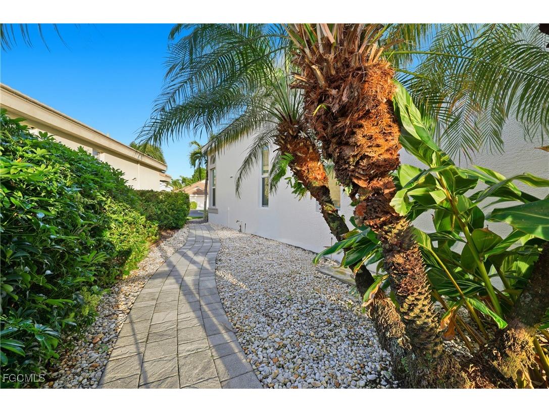 9721 Keel Court Fort Myers FL 33919 2025020175 image43