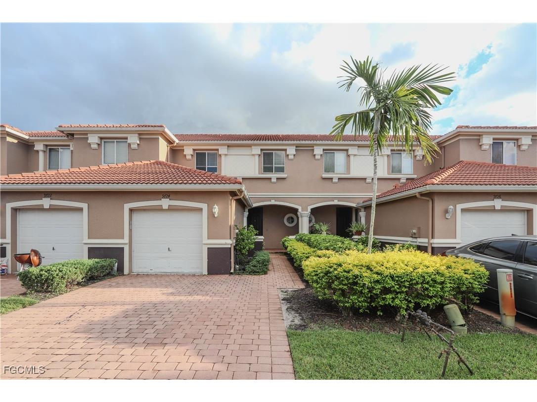 9724 Roundstone Circle Fort Myers FL 33967 2025024525 image1