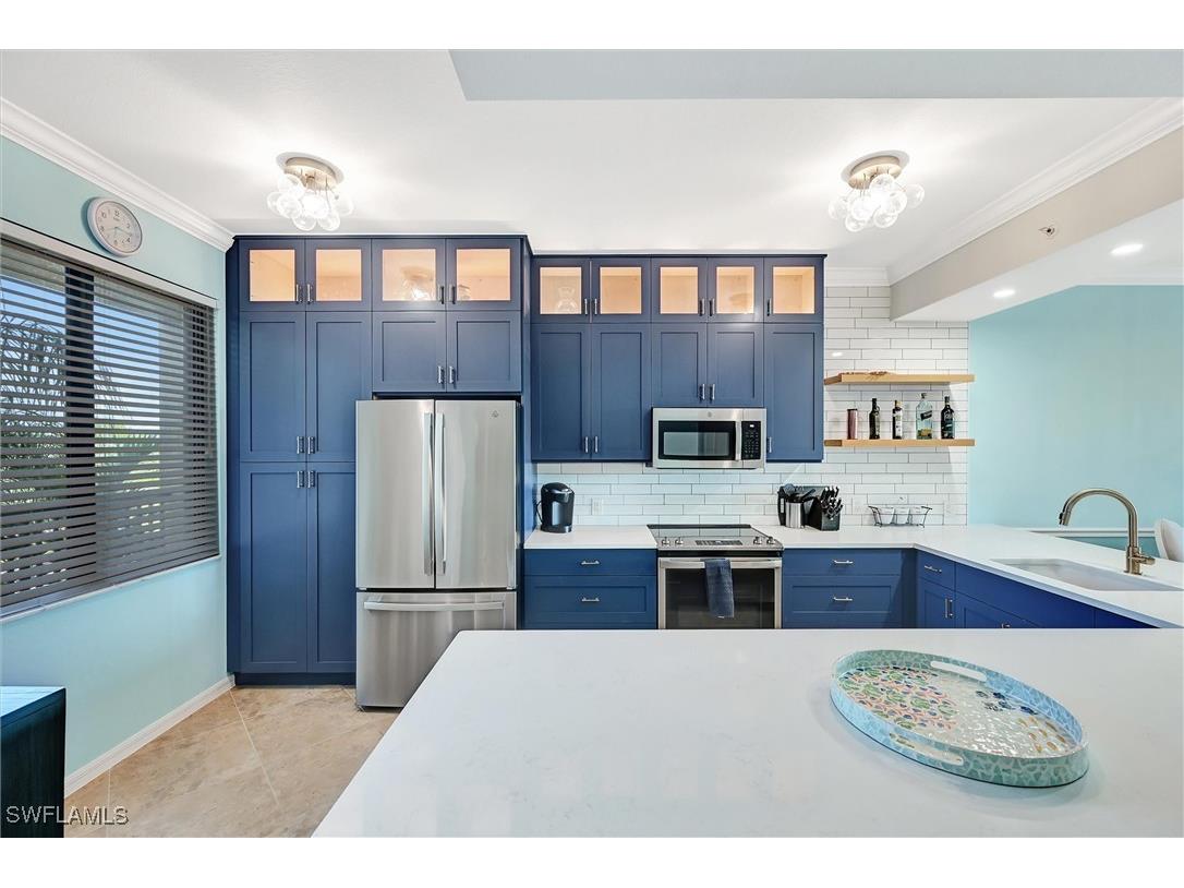 9727 Acqua Court #434 Naples FL 34113 225075974 image2