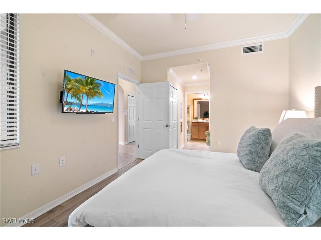 9727 Acqua Court #436 Naples FL 34113 225067949 image12