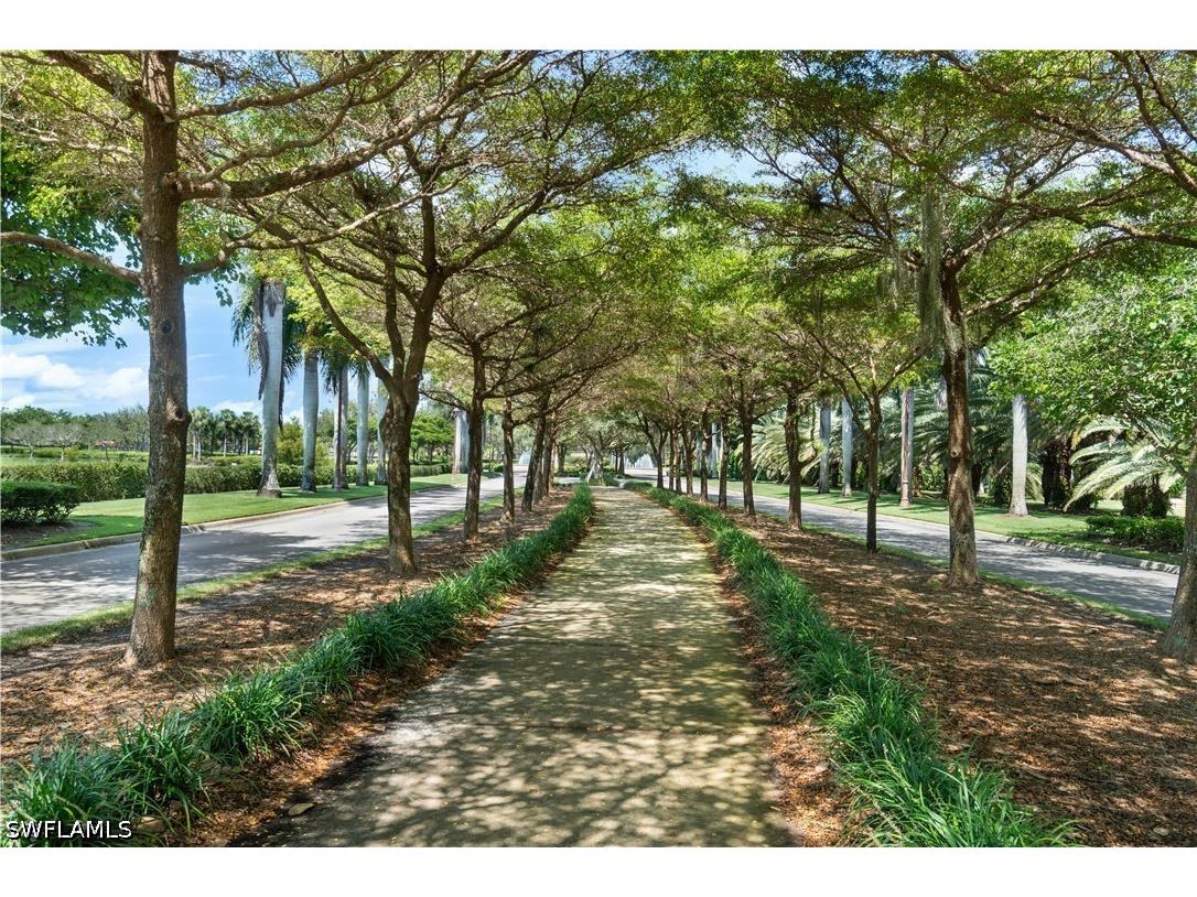 9727 Acqua Court #436 Naples FL 34113 226016362 image28
