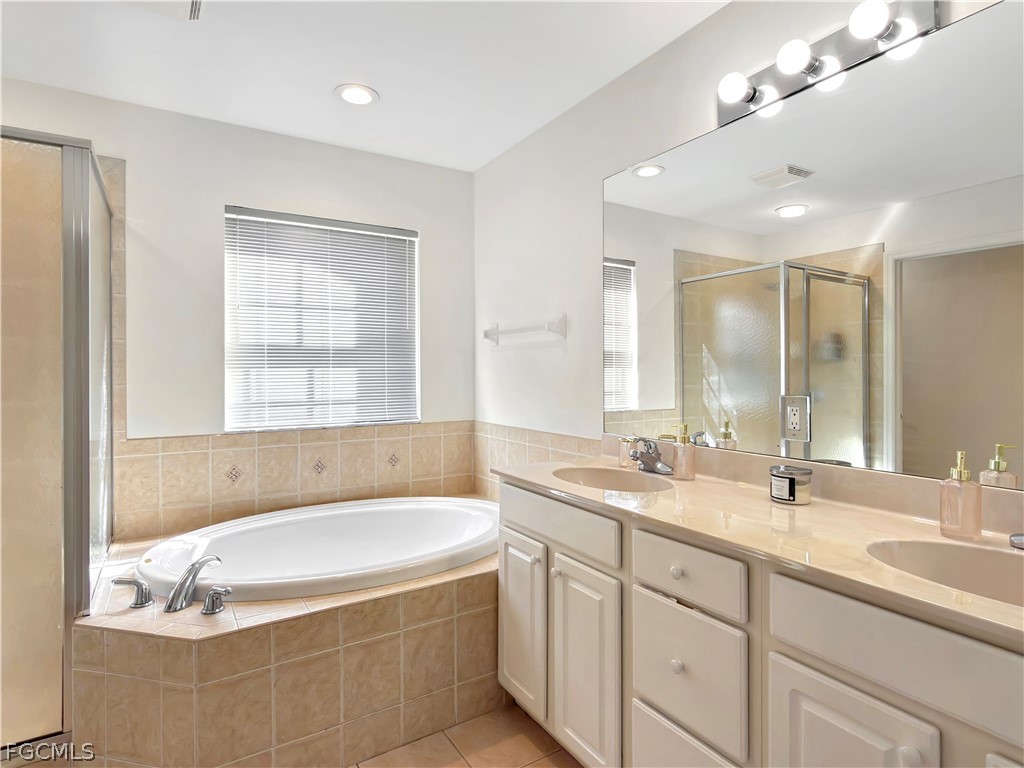 9729 Heatherstone River Court #3 Estero FL 33928 2026011709 image32