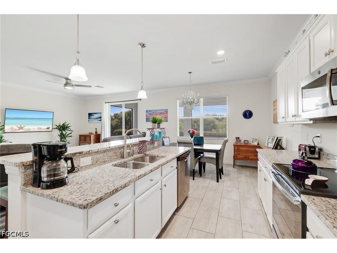 9732 Mirada Boulevard Fort Myers FL 33908 2026018279 image11