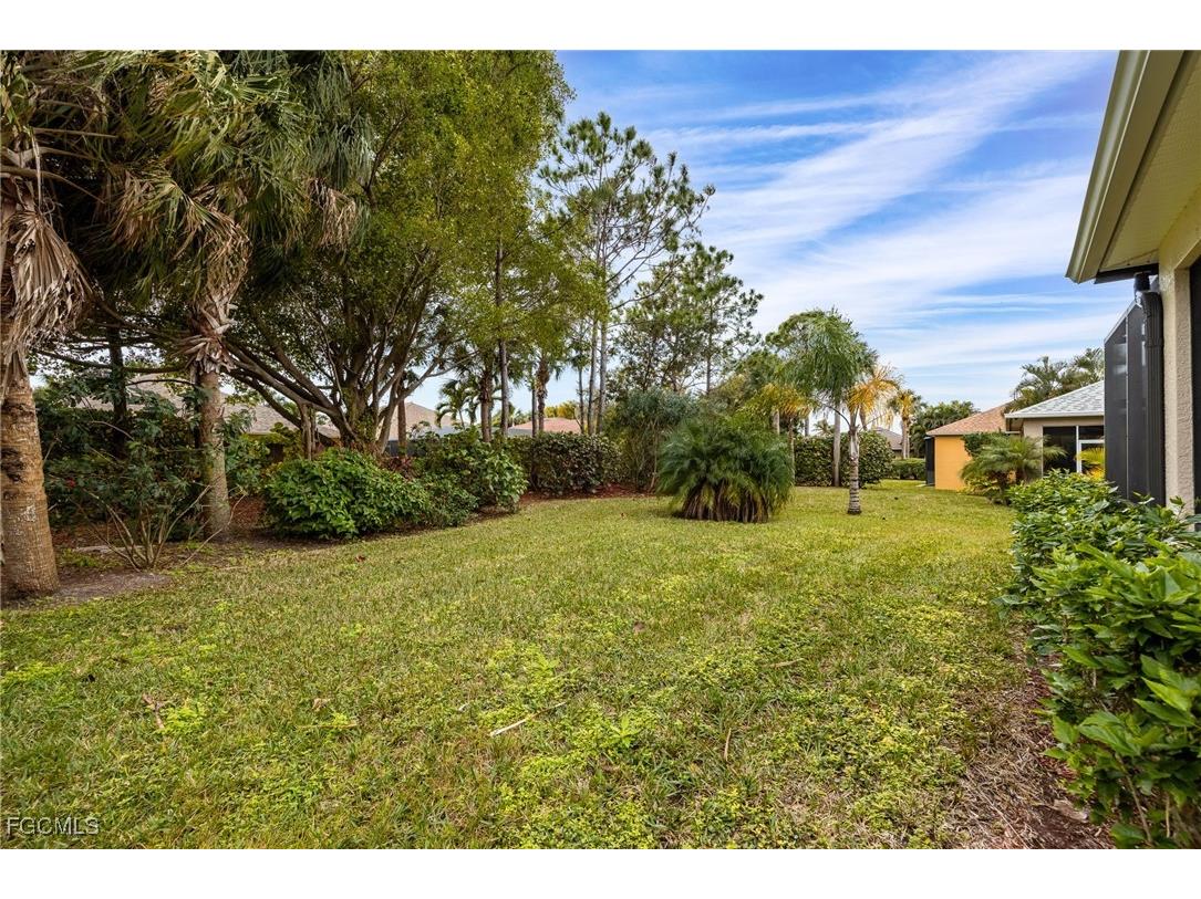 9733 Mendocino Drive Fort Myers FL 33919 2026004715 image23