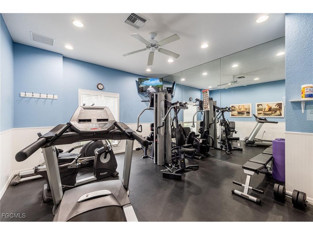 9733 Mendocino Drive Fort Myers FL 33919 2026004715 image31