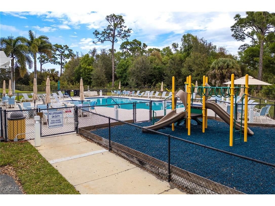 9733 Mendocino Drive Fort Myers FL 33919 2026004715 image32