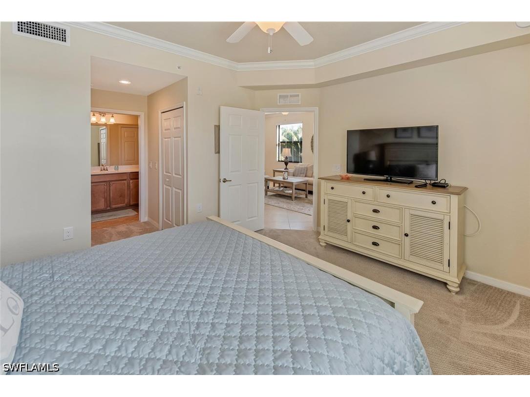 9735 Acqua Court #621 Naples FL 34113 226018339 image10