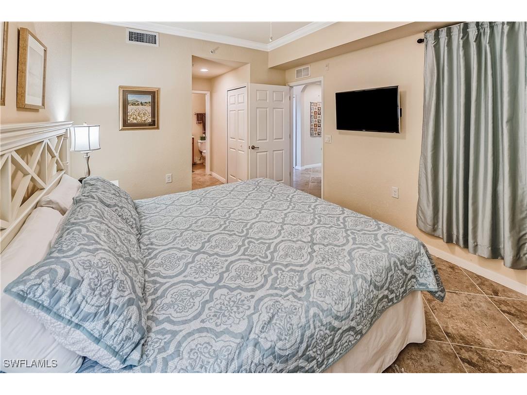 9735 Acqua Court #622 Naples FL 34113 225065398 image11