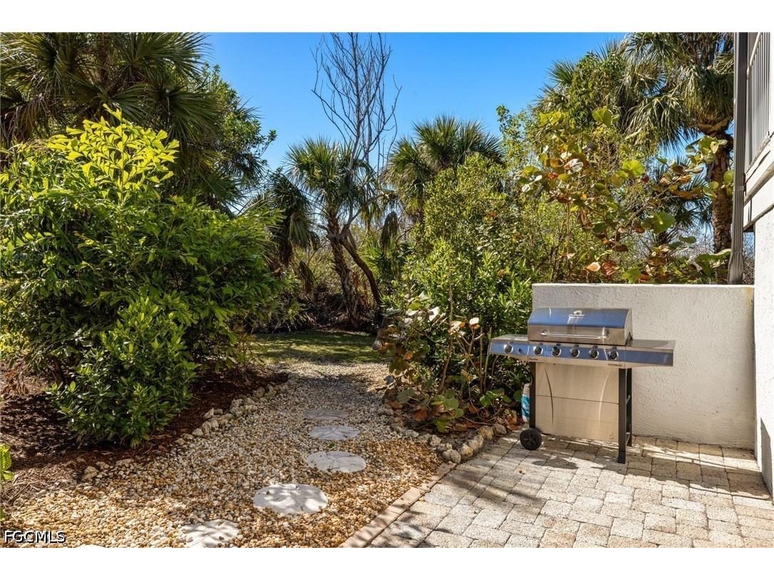 974 Greenwood Court S Sanibel FL 33957 2026020743 image13