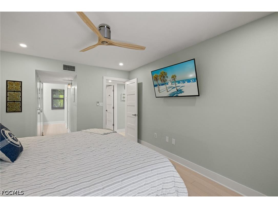 974 Greenwood Court S Sanibel FL 33957 2026020743 image18